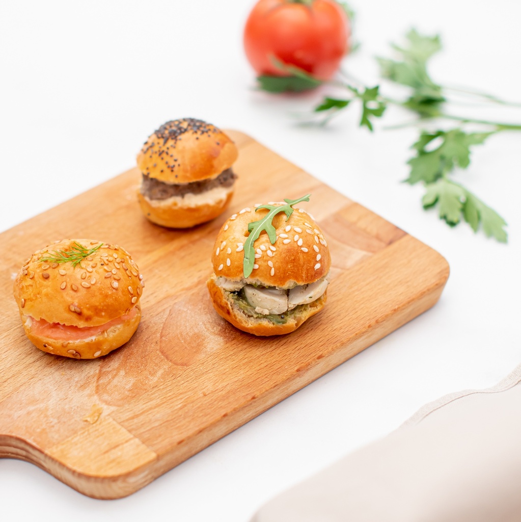 Plateau Burger Bagels (24pc)