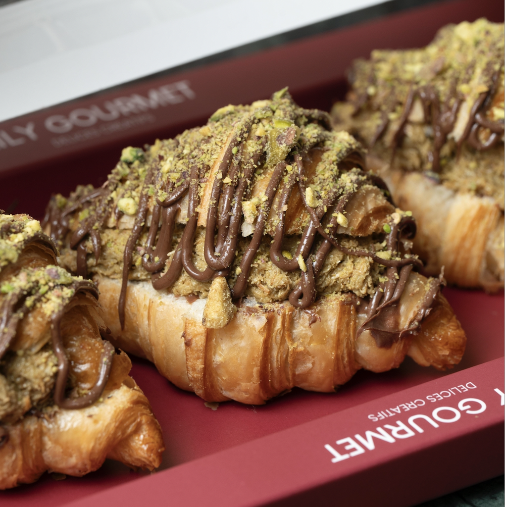 V- Mini croissant Kunafa